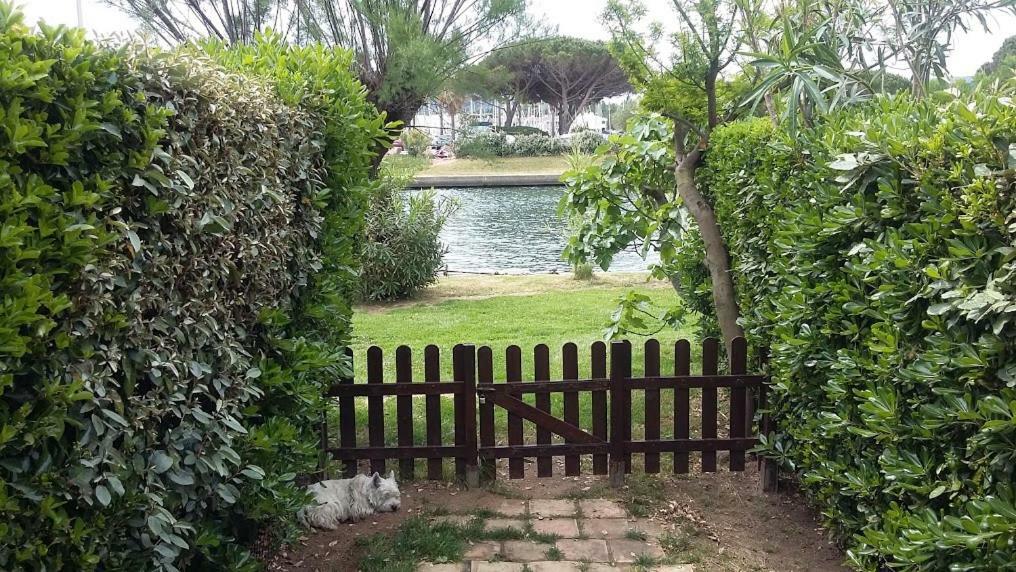 7 Maison Des Sables Grimaud Bagian luar foto
